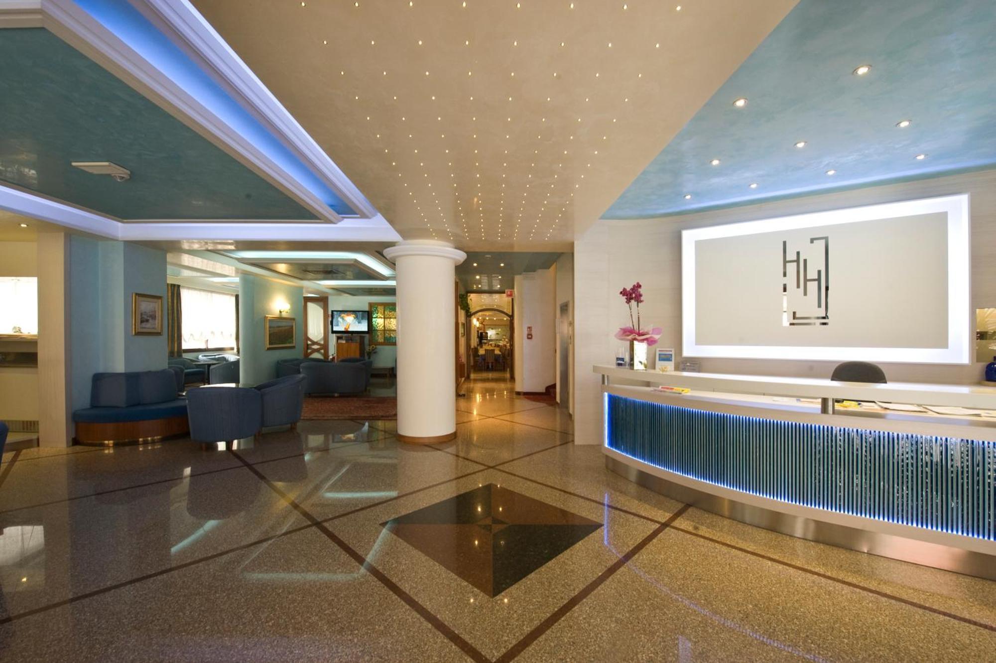 Hotel Hollywood***S Lido di Jesolo Exterior photo